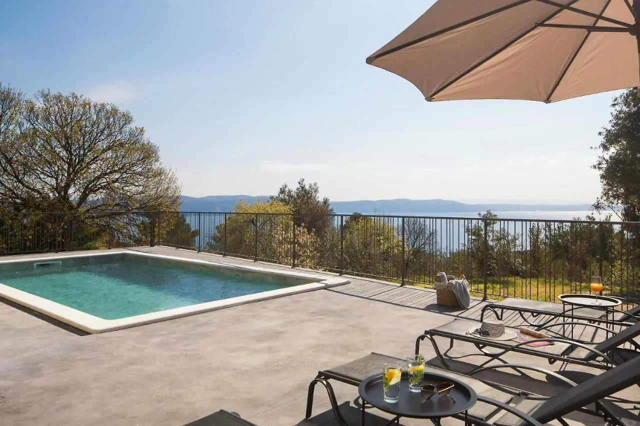 Beautiful Villa Lipa With Pool Labin  Labin (Istria)